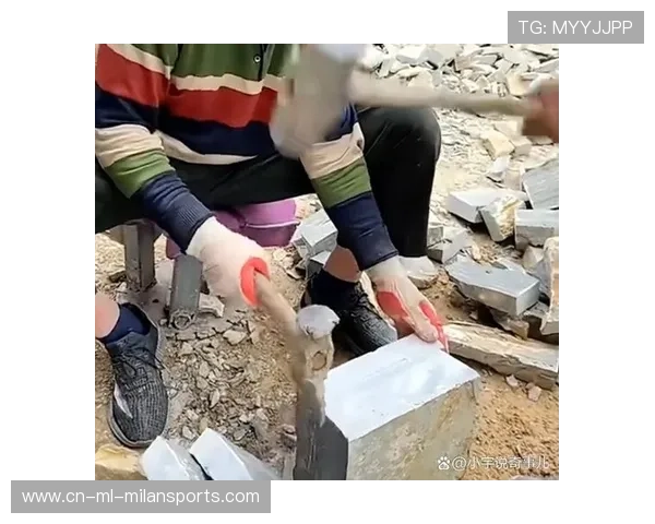 大爷身手不凡直接背起小伙兜着走展现超凡气力与风采 大爷身手不凡直接背起小伙兜着走展现超凡气力与风采