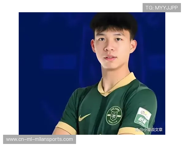 浙江队王钰栋前场直塞配合成功，攻破对手防线，展现球队协同作战力