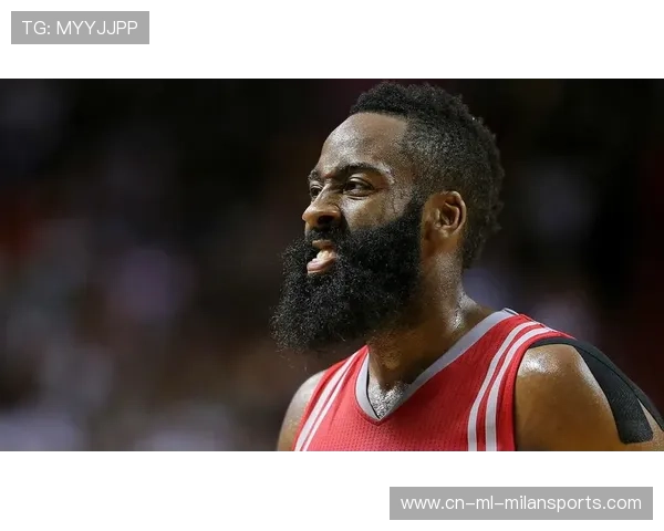 哈登换发型太惊艳，粉丝：这是新战术吗？